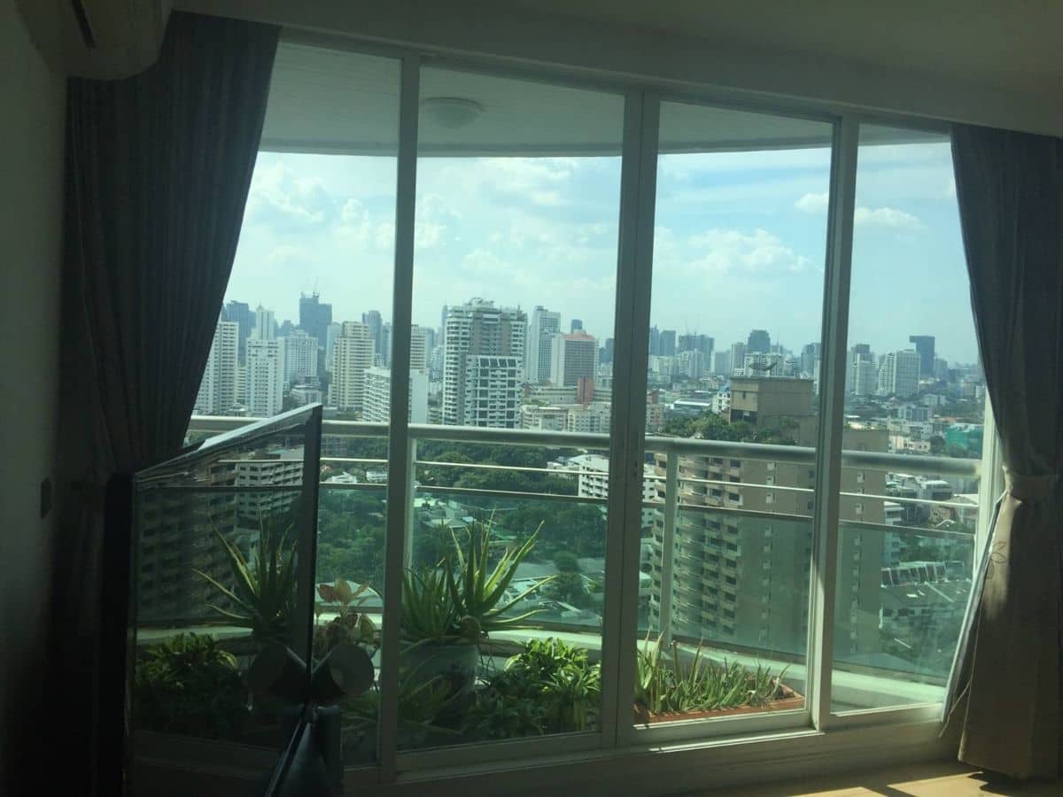 Eight Thonglor Residence: unit, view 3