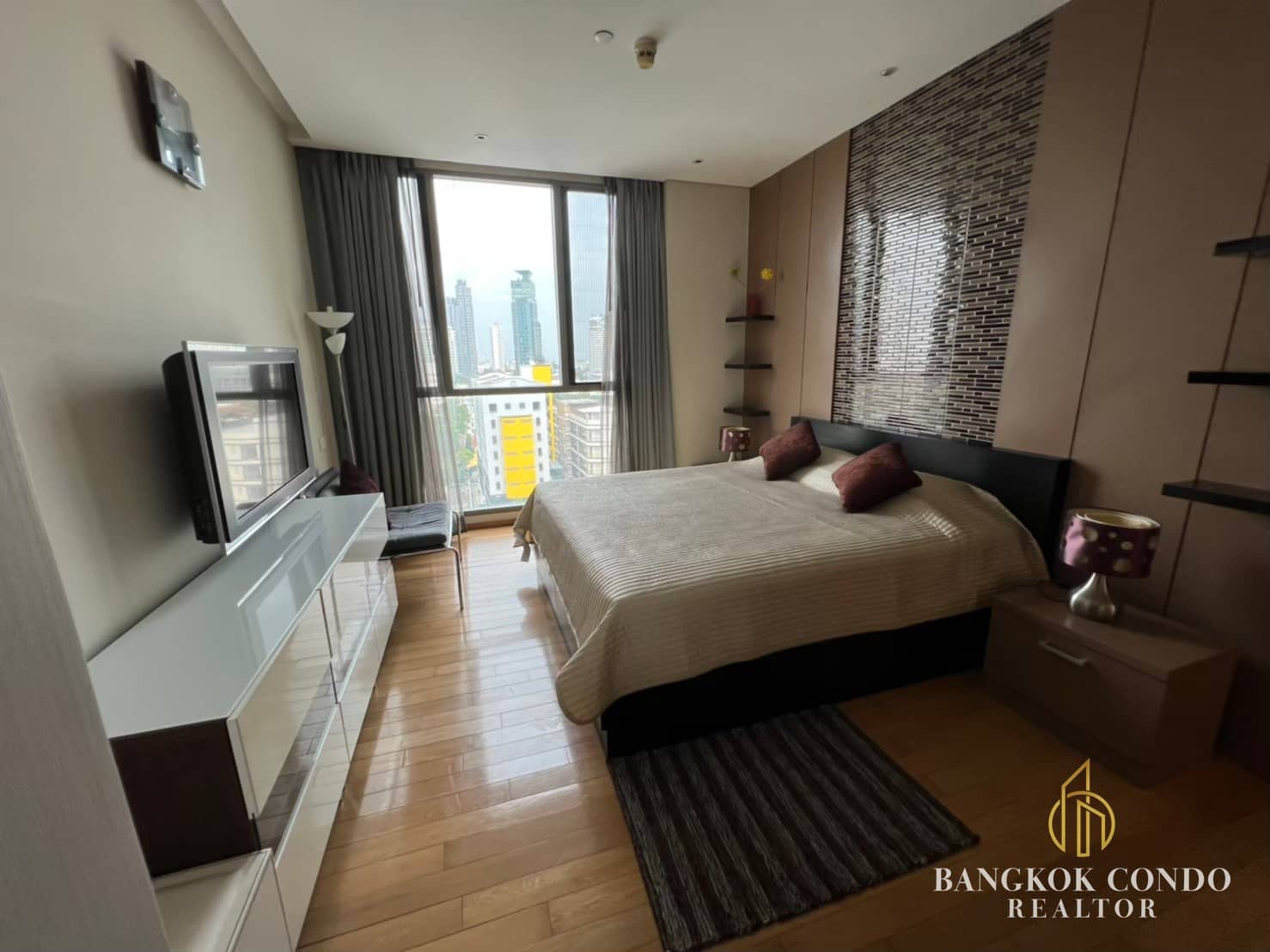 Aequa Sukhumvit 49: unit, view 5