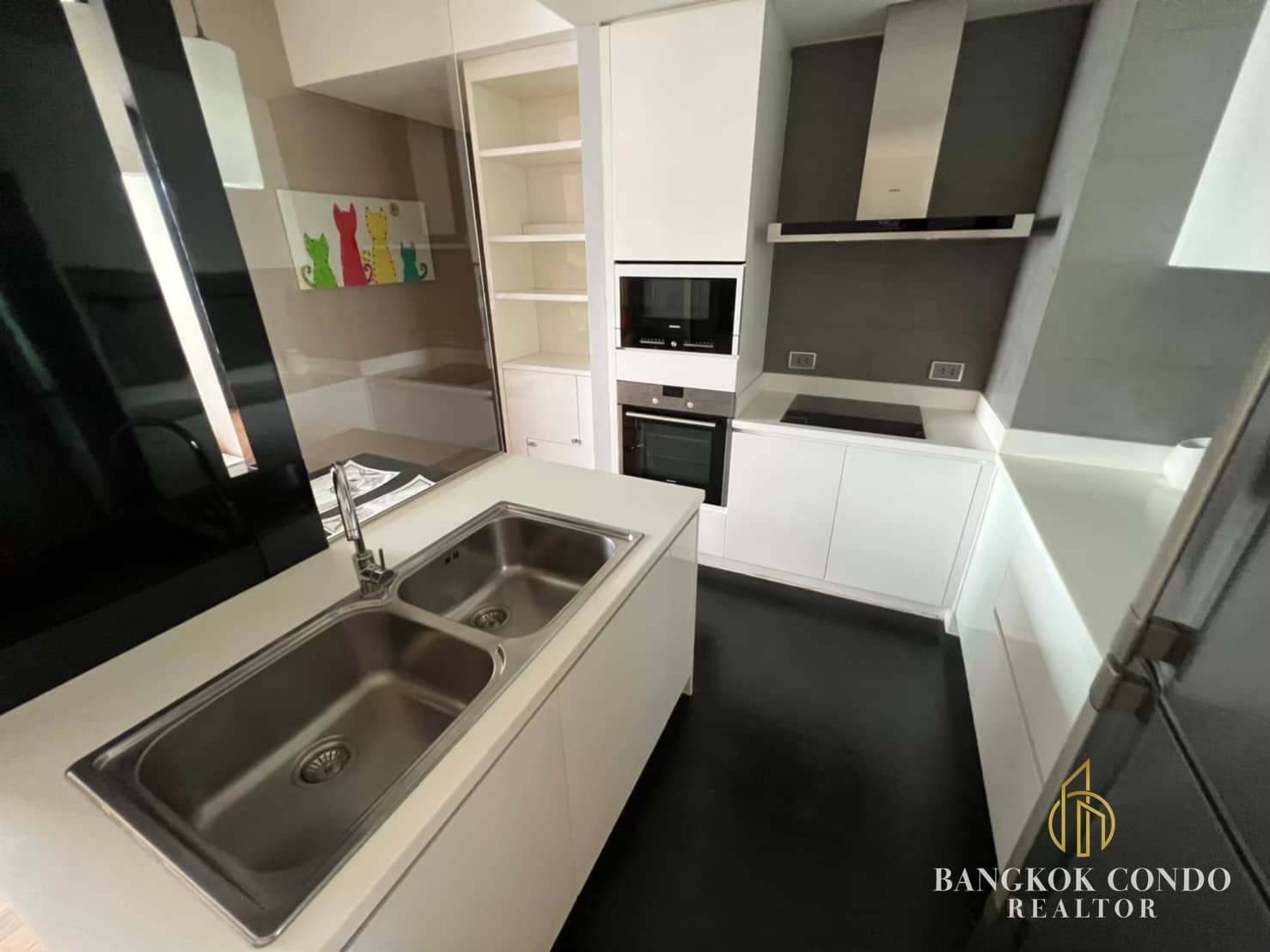Aequa Sukhumvit 49: unit, view 8