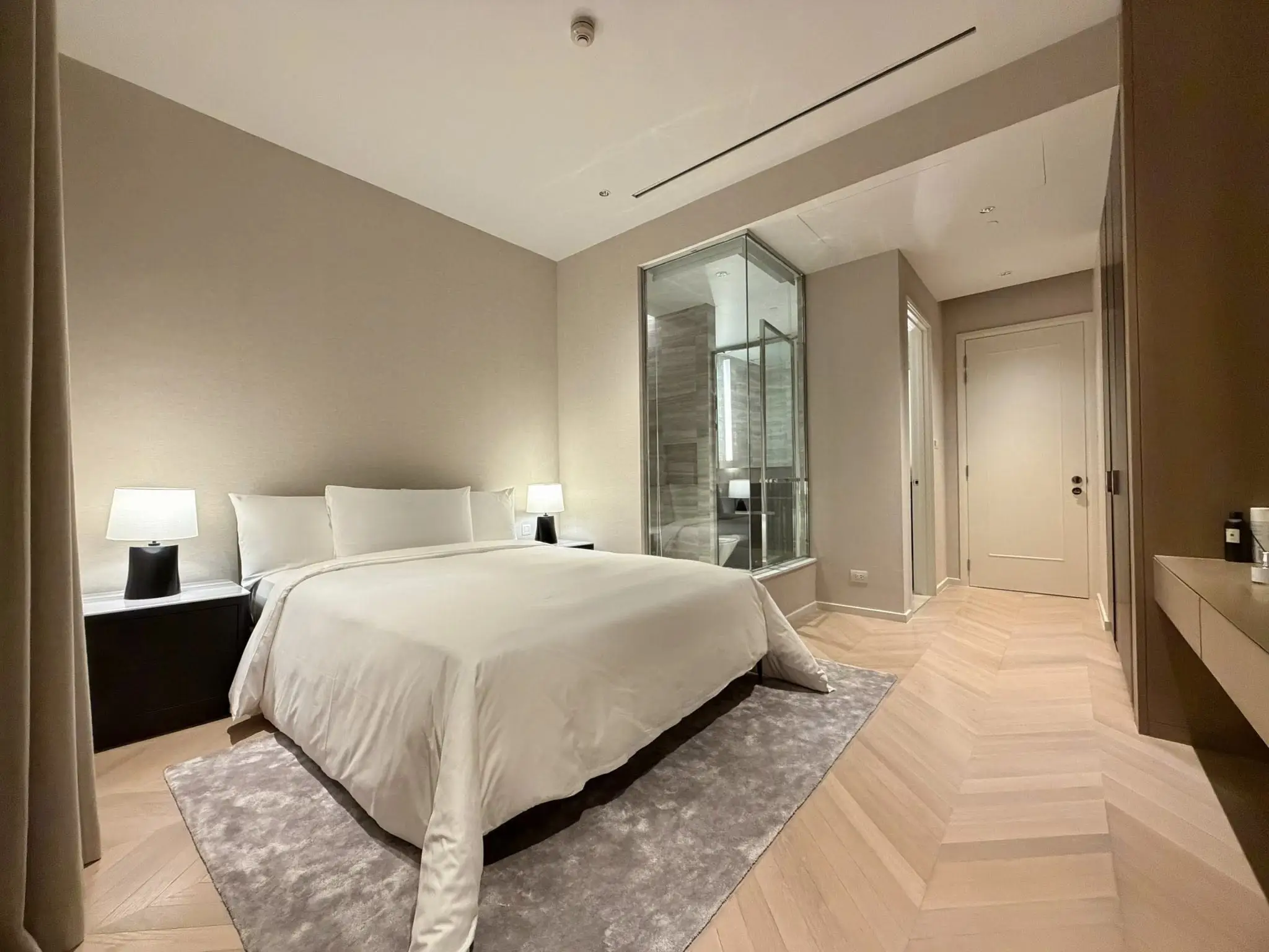 Four Seasons Private Residences Bangkok: unit, view 6