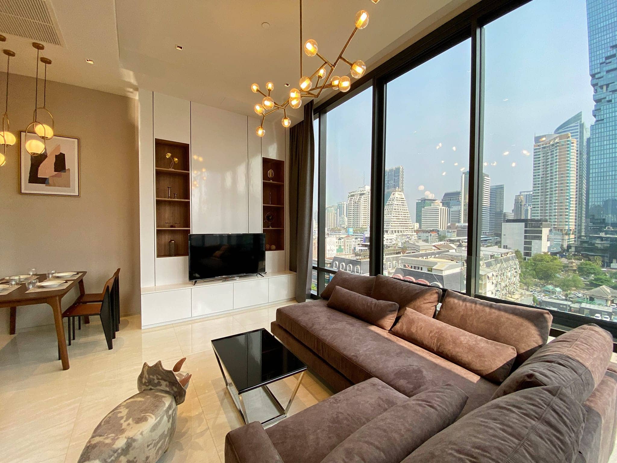Ashton Silom, unit published on the PropertyScout card