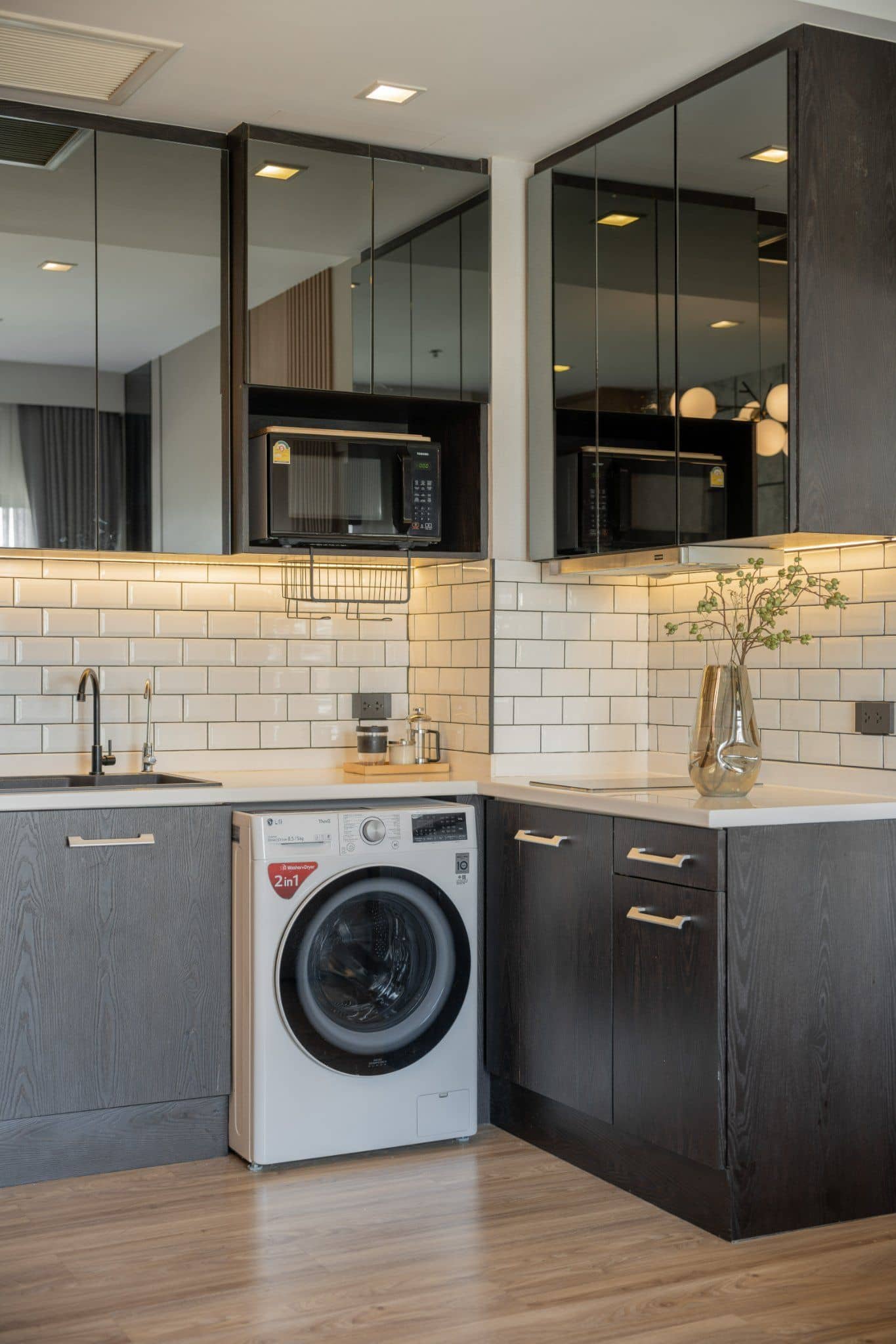 Noble Reveal Ekamai, unit published on the PropertyScout card
