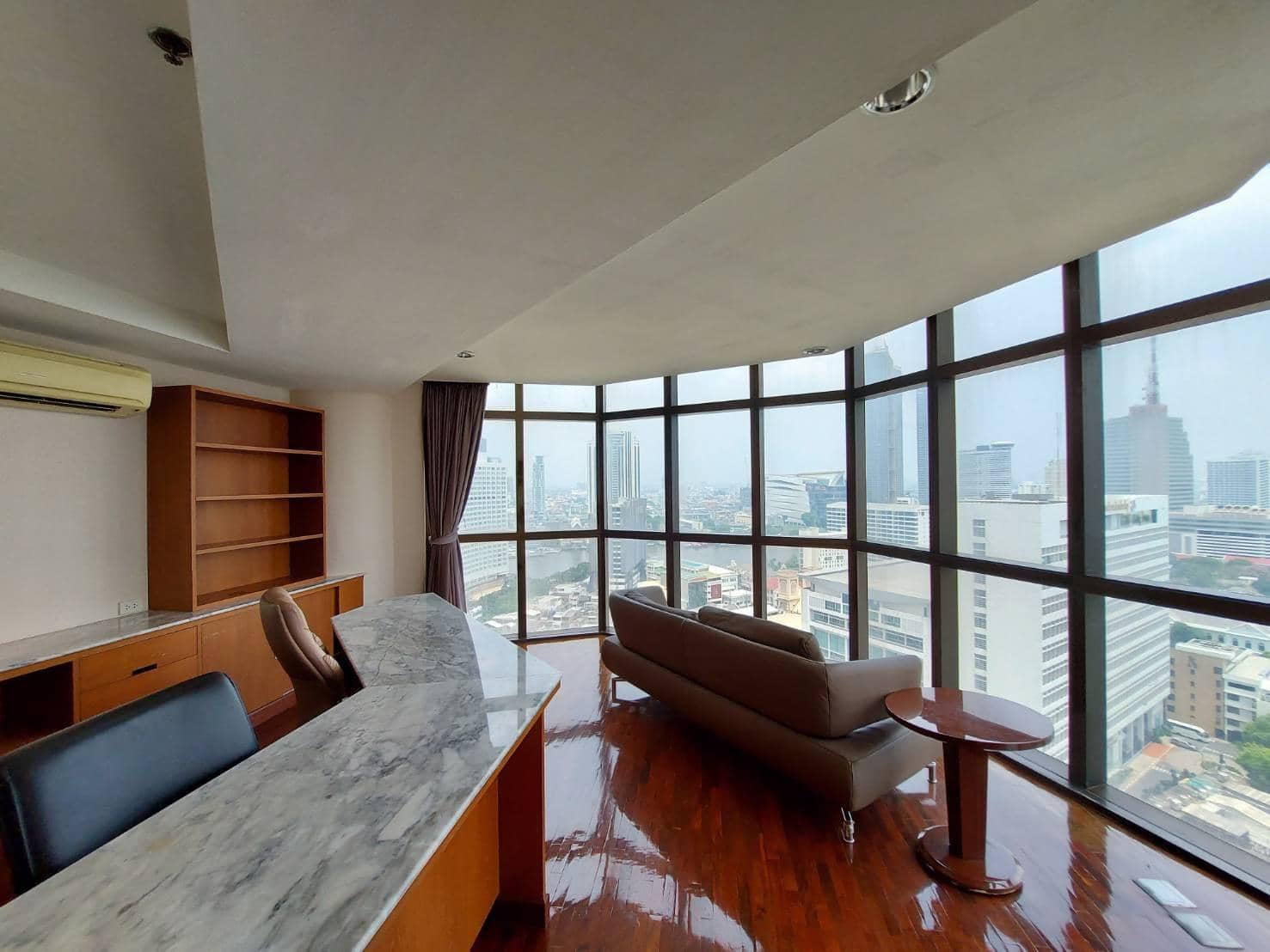 Nusa State Tower, living room published on the PropertyScout card