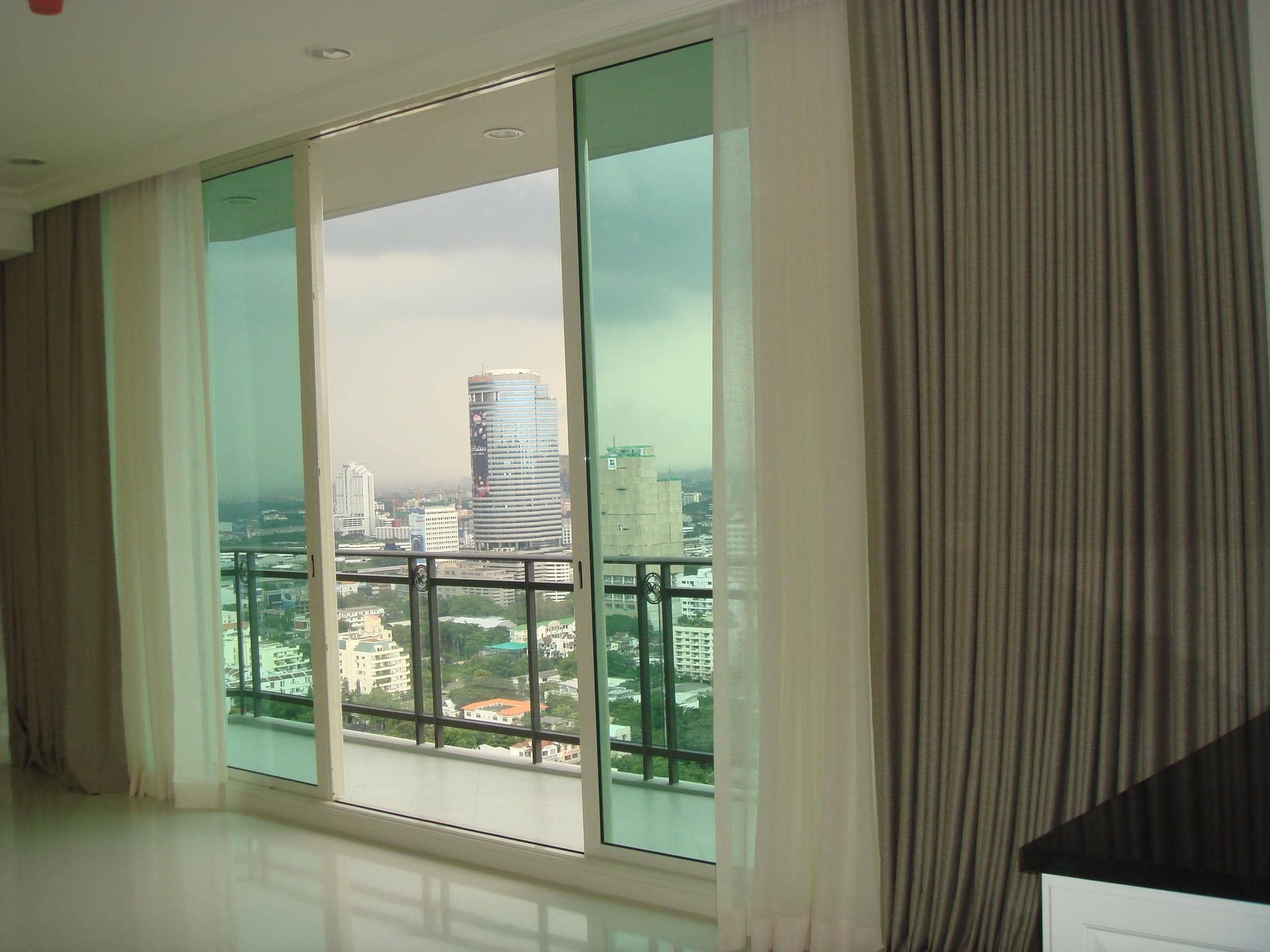 Royce Private Residences, living room published on the PropertyScout card