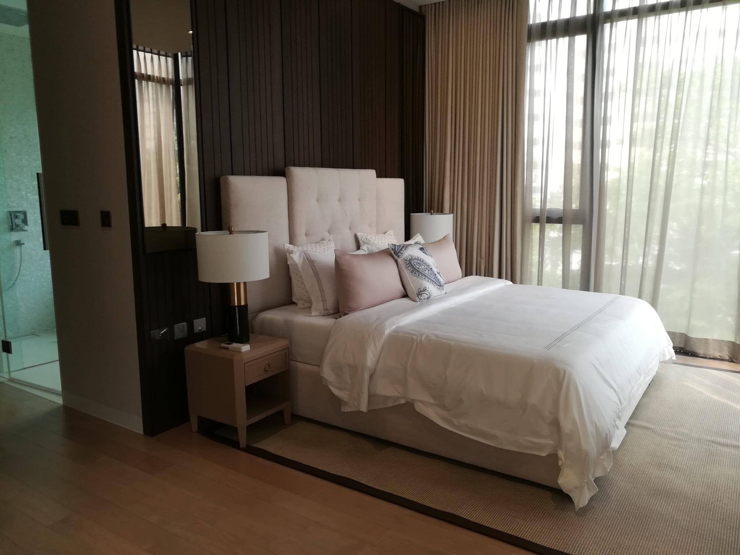 Royce Private Residences, bedroom published on the PropertyScout card