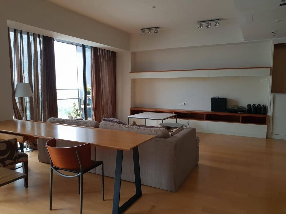 The Met Sathorn, living room published on the PropertyScout card