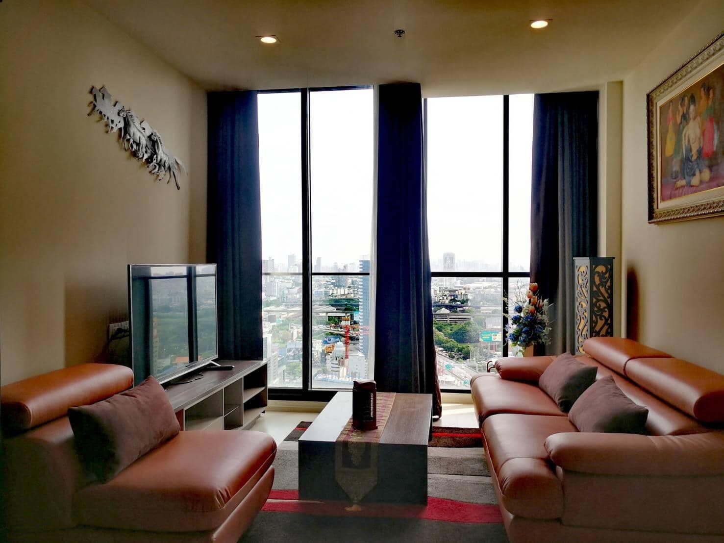 Noble Ploenchit, living room published on the PropertyScout card
