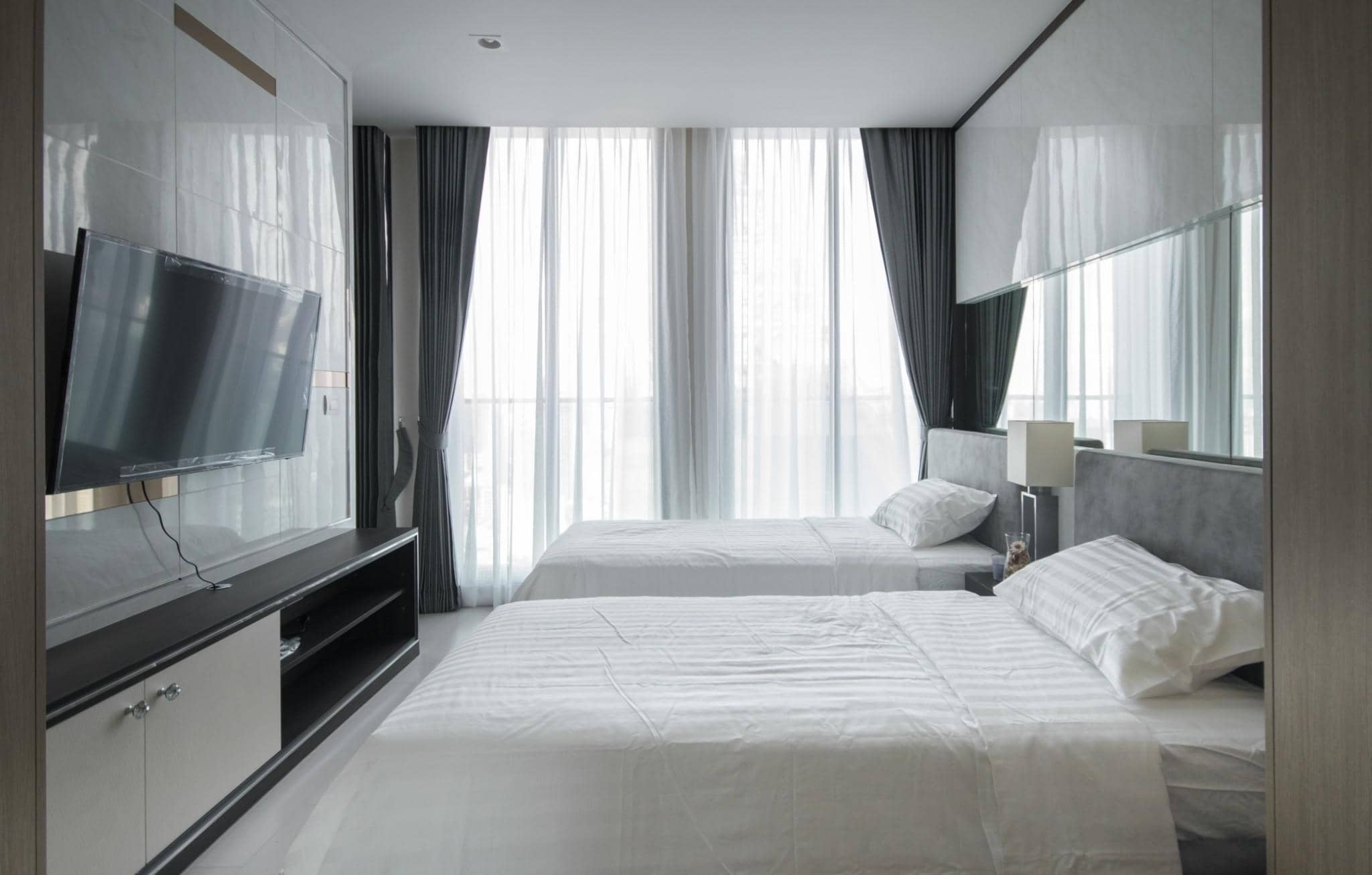 Noble Ploenchit, bedroom published on the PropertyScout card