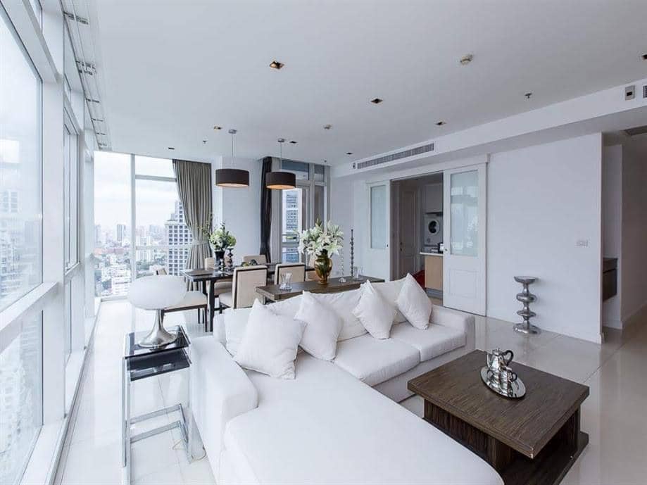 Athenee Residence, living room published on the PropertyScout card