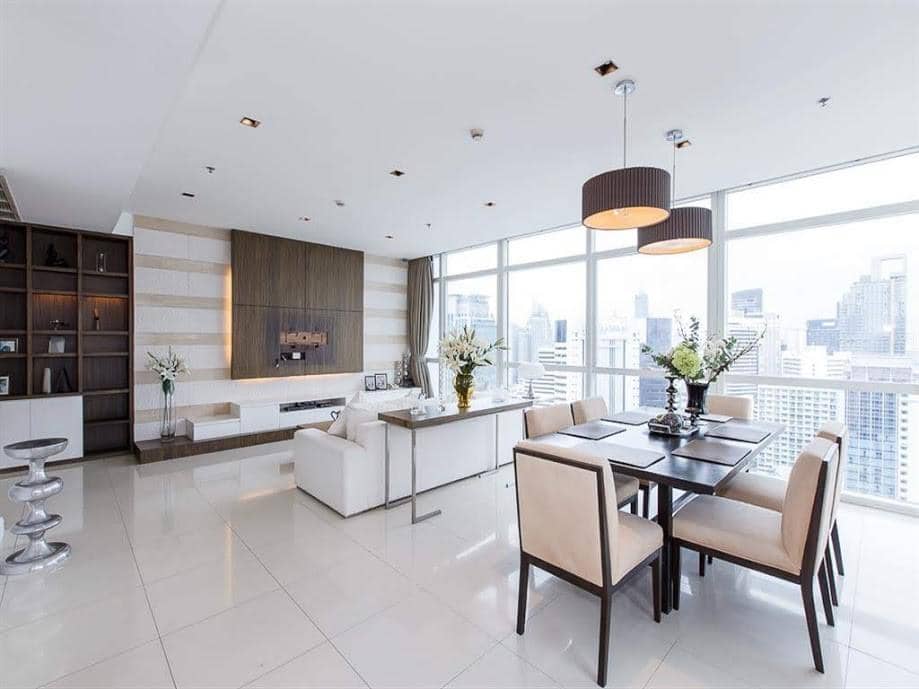 Athenee Residence, living room published on the PropertyScout card