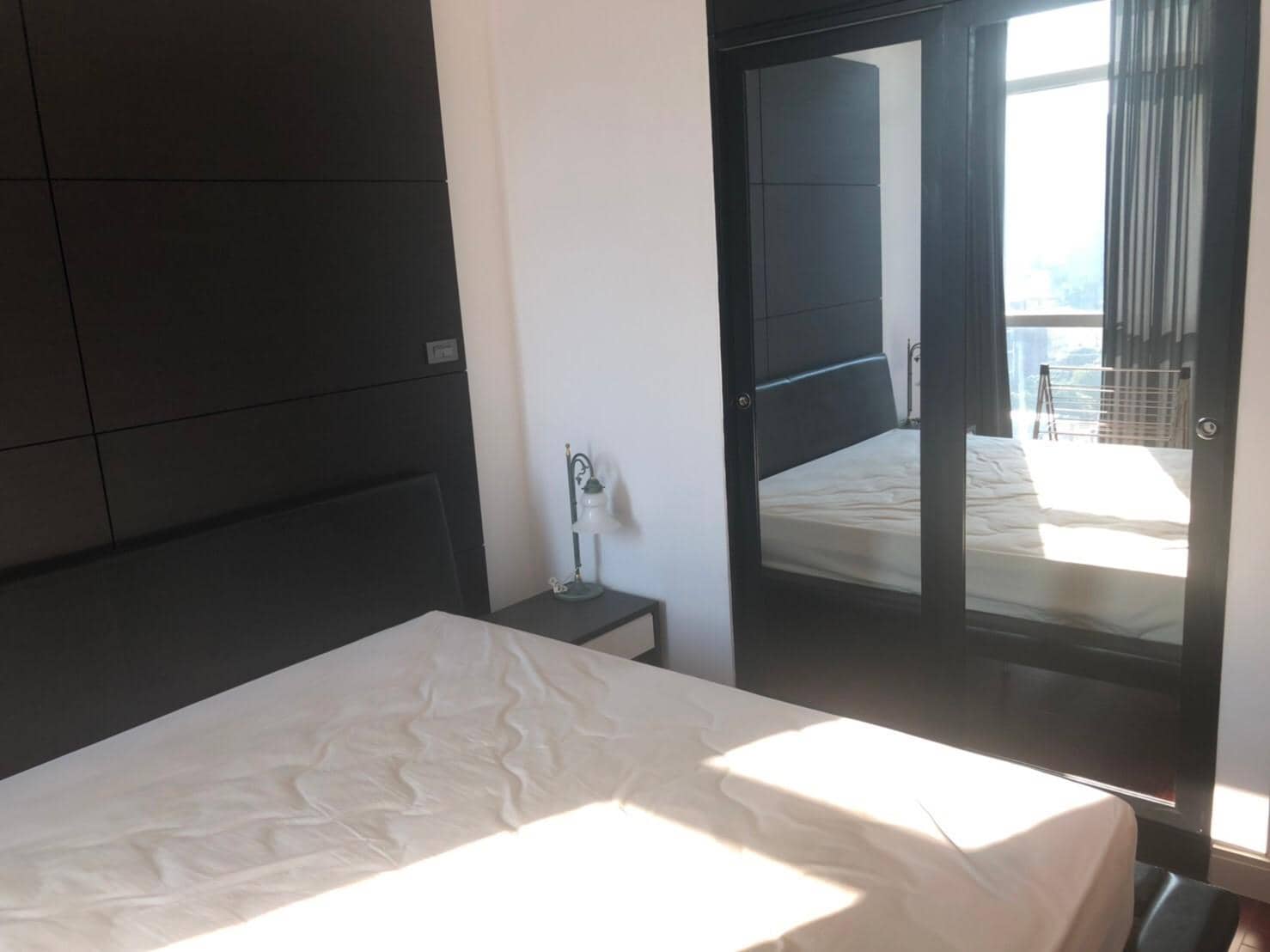Athenee Residence, bedroom published on the PropertyScout card