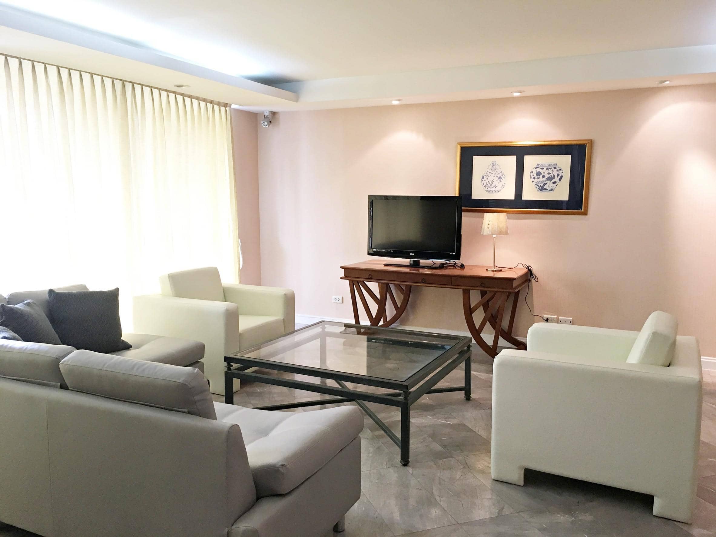 Somkid Gardens Condominium, living room published on the PropertyScout card