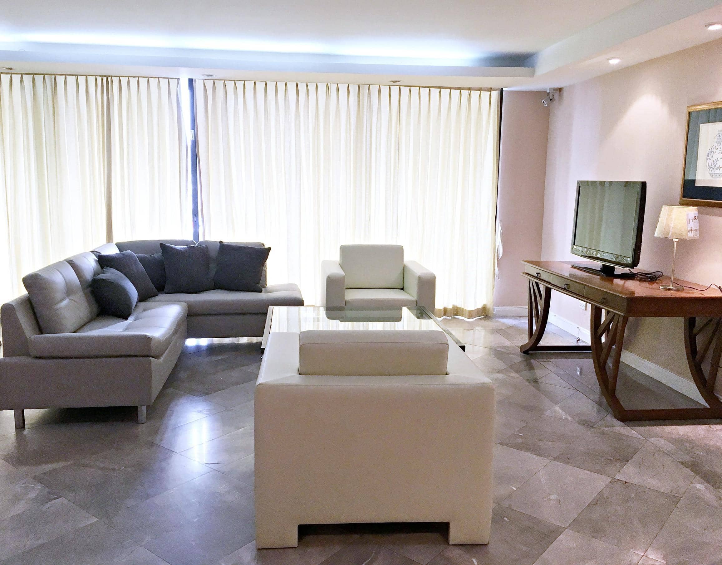 Somkid Gardens Condominium, living room published on the PropertyScout card