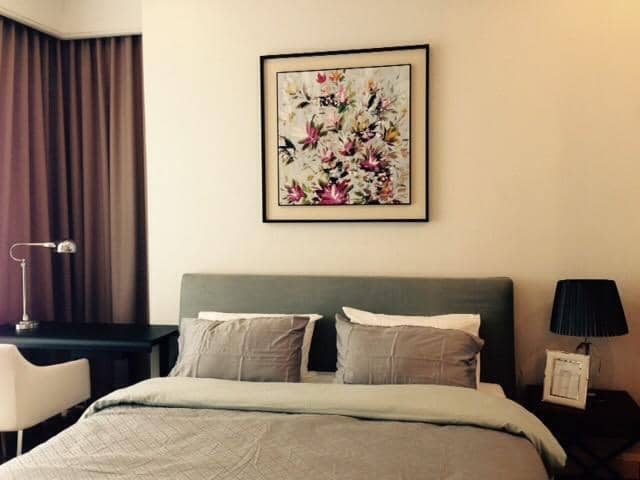 Q Langsuan, bedroom published on the PropertyScout card