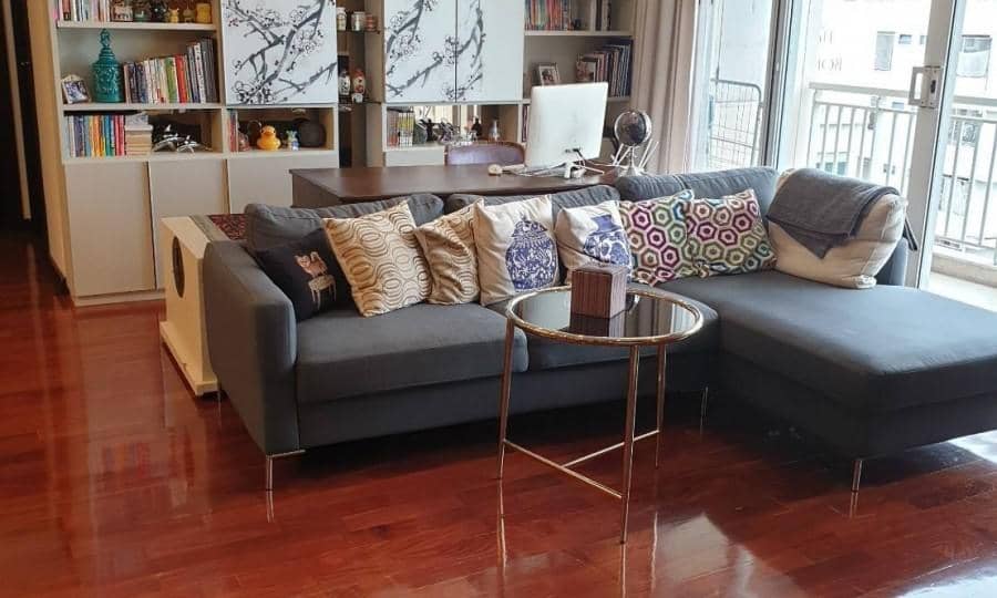 Wilshire, living room published on the PropertyScout card