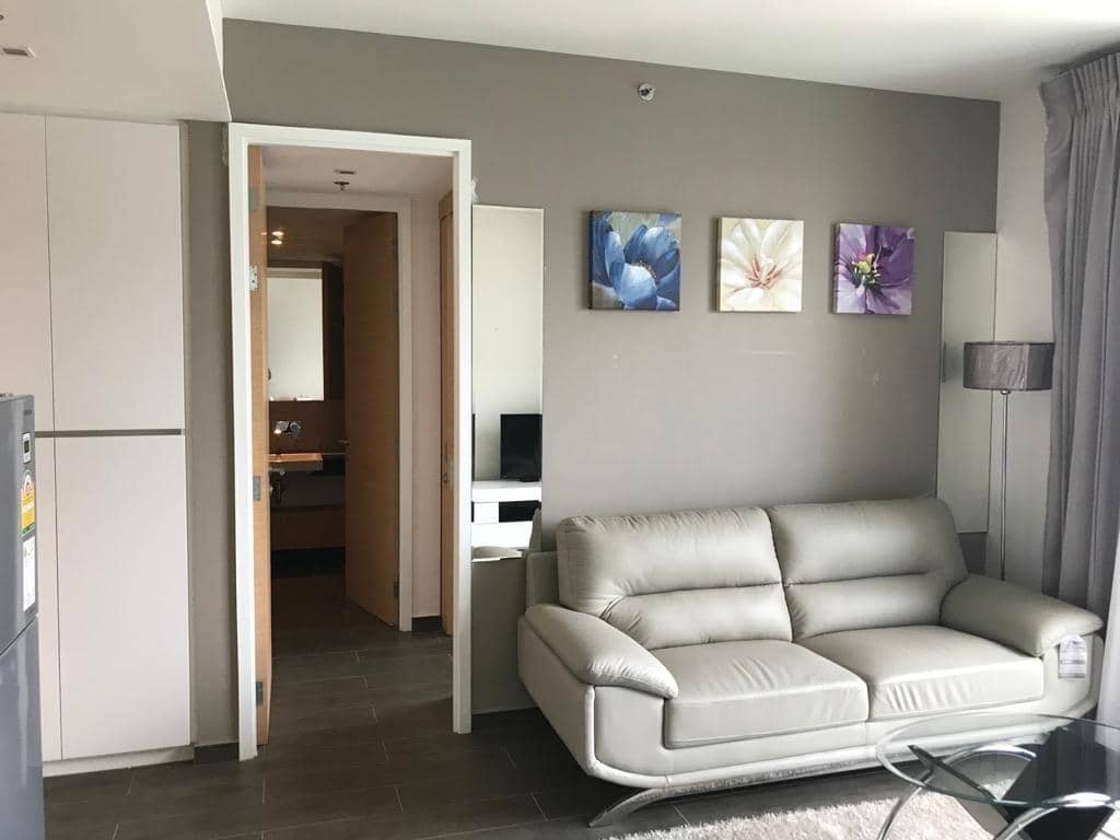 The Lofts Ekkamai, living room published on the PropertyScout card