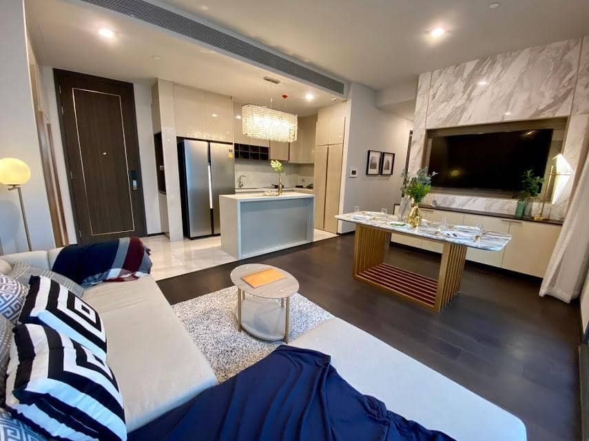 Laviq Sukhumvit 57, living room published on the PropertyScout card