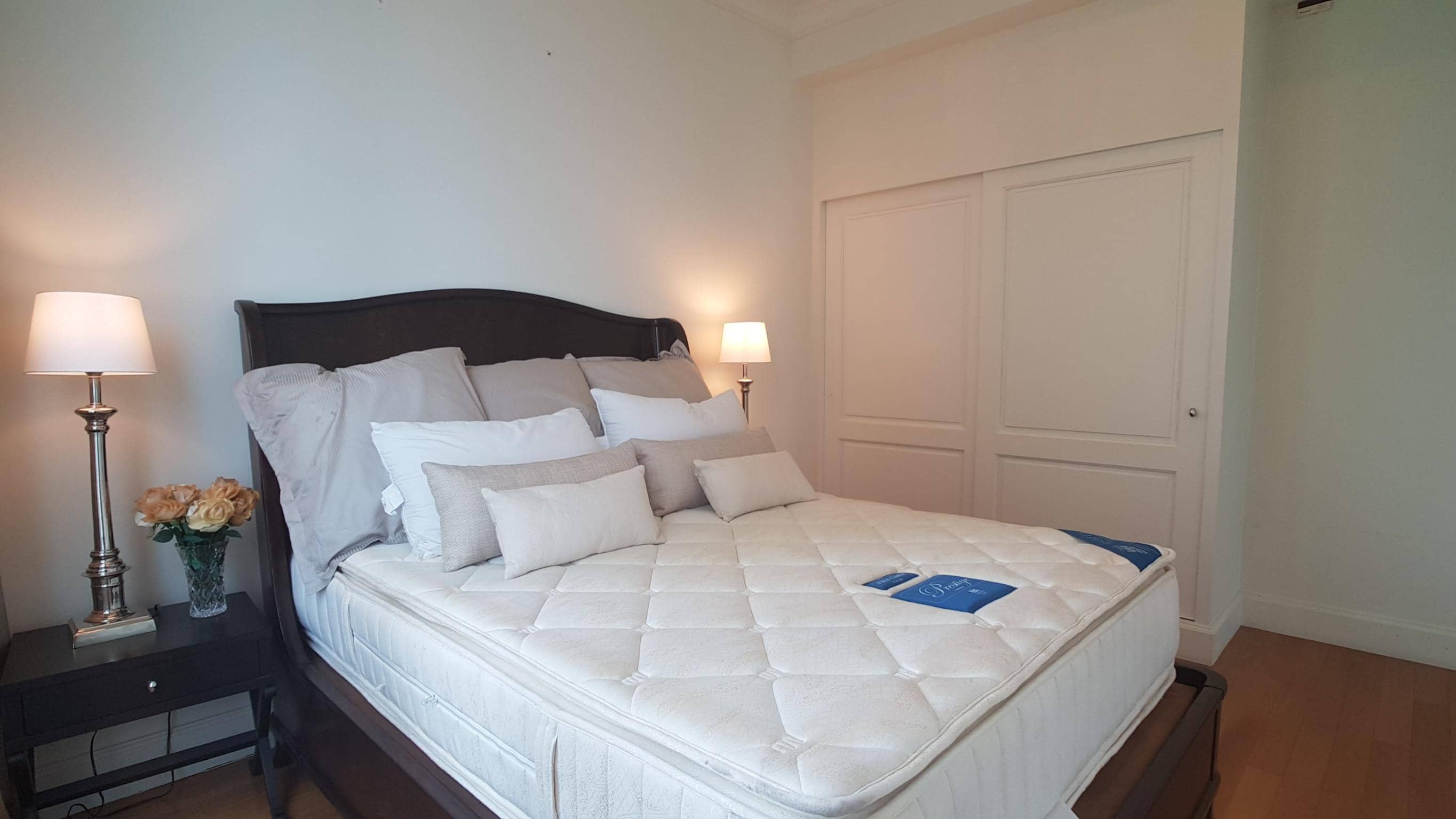 Royce Private Residences, bedroom published on the PropertyScout card