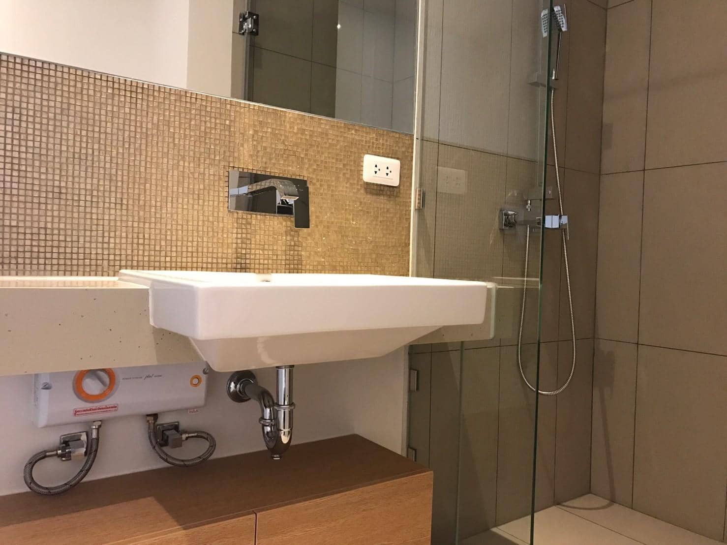 The Lofts Ekkamai, bathroom published on the PropertyScout card