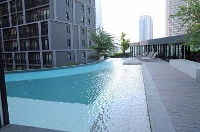 The Seed Mingle Sathorn–Suanplu, pool published on the PropertyScout card