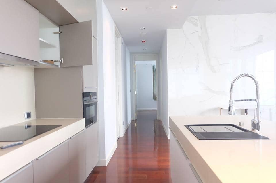 Marque Sukhumvit, kitchen published on the PropertyScout card
