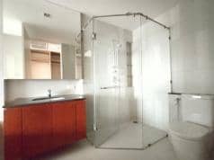 Amanta Lumpini, bathroom published on the PropertyScout card