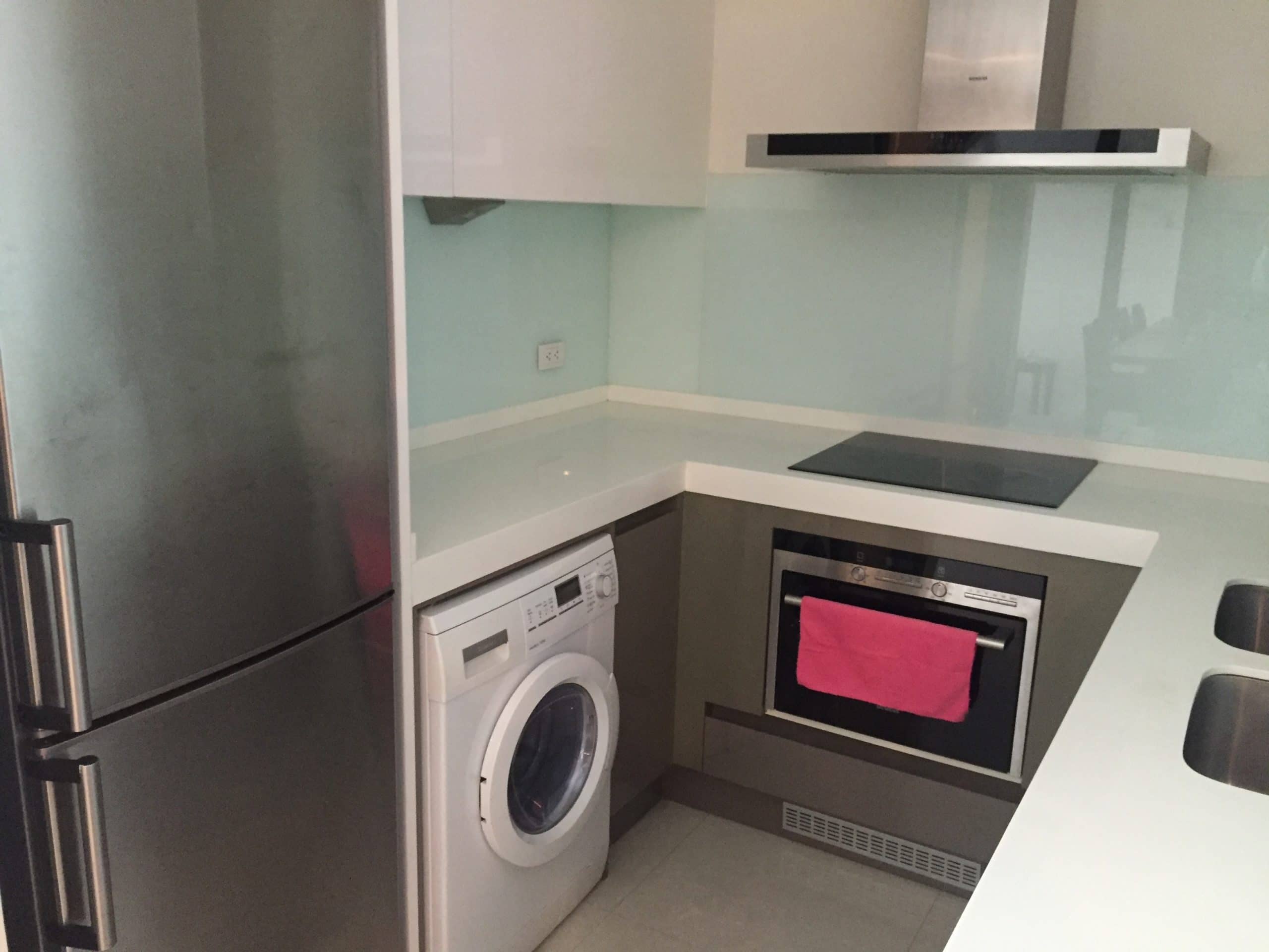 Q Langsuan, kitchen published on the PropertyScout card