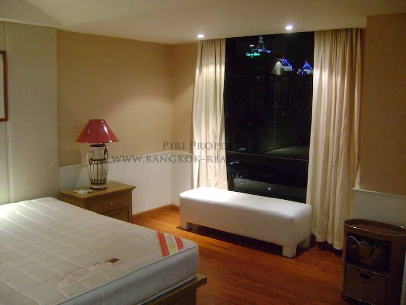 Somkid Gardens Condominium, bedroom published on the PropertyScout card