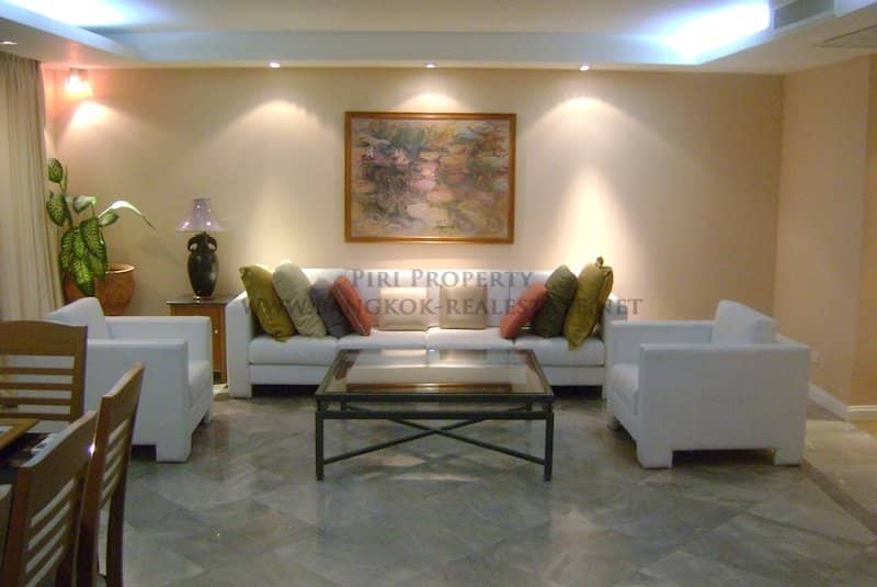 Somkid Gardens Condominium, living room published on the PropertyScout card