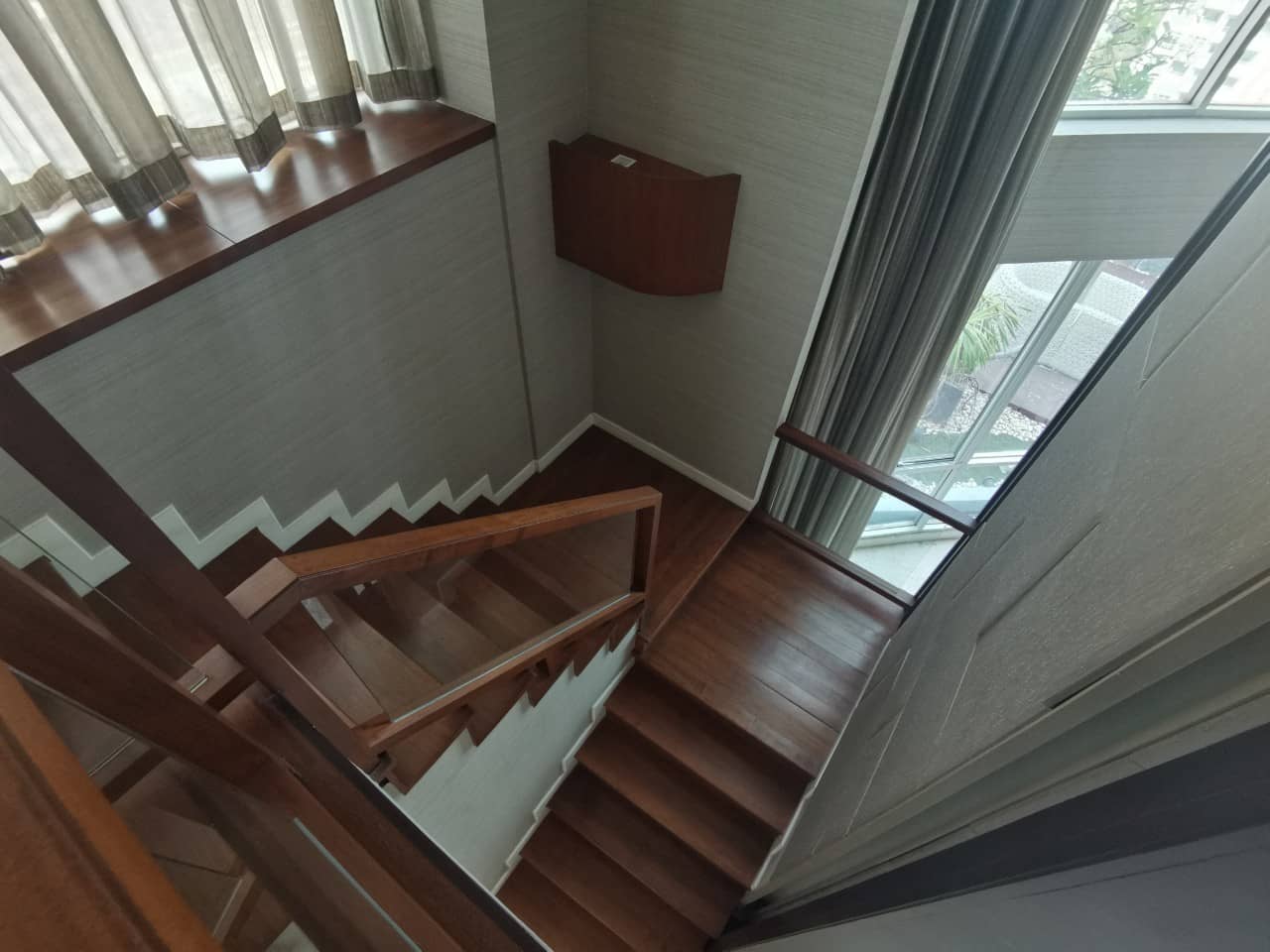 The Rajdamri, unit published on the PropertyScout card