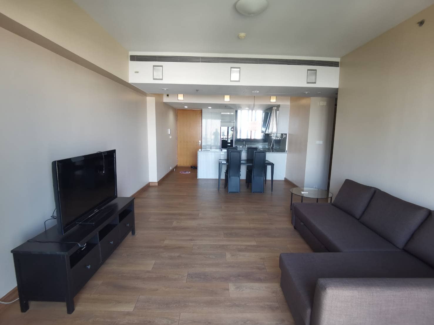 The Met Sathorn, living room published on the PropertyScout card