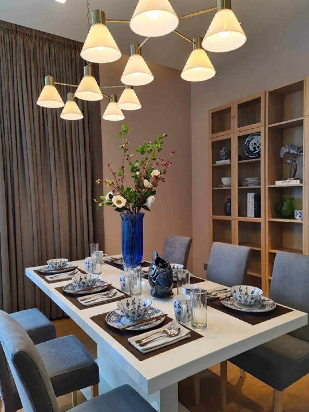 Saladaeng One, living room published on the PropertyScout card