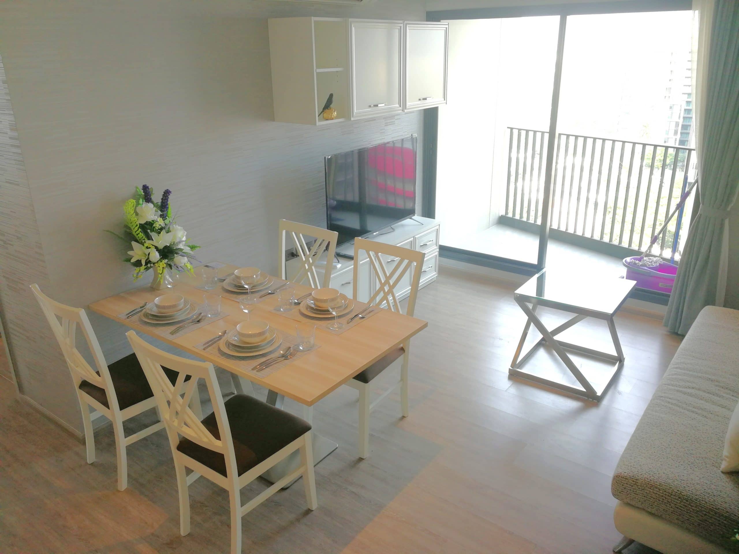 Rhythm Ekkamai, living room published on the PropertyScout card