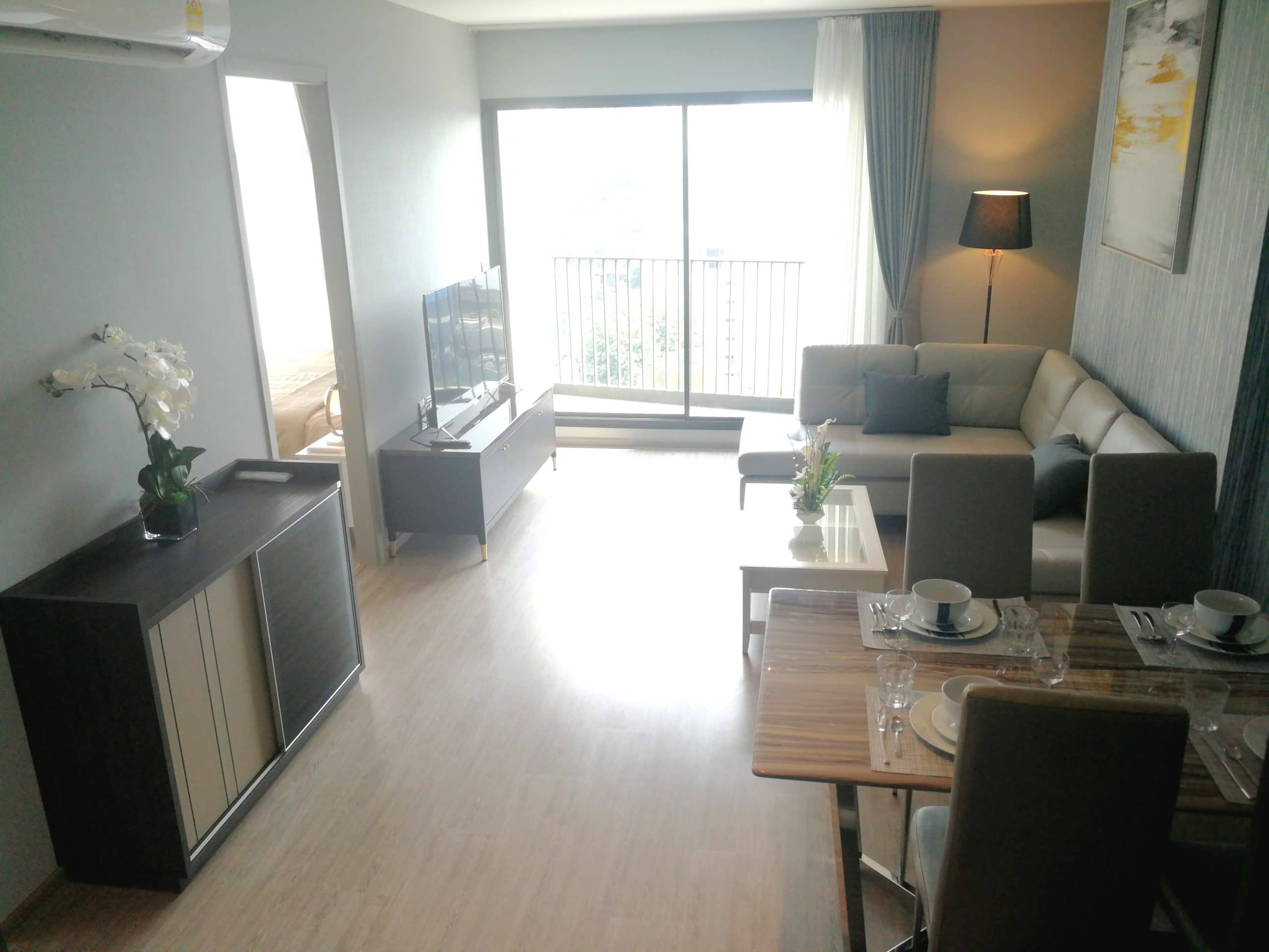 Rhythm Ekkamai, living room published on the PropertyScout card