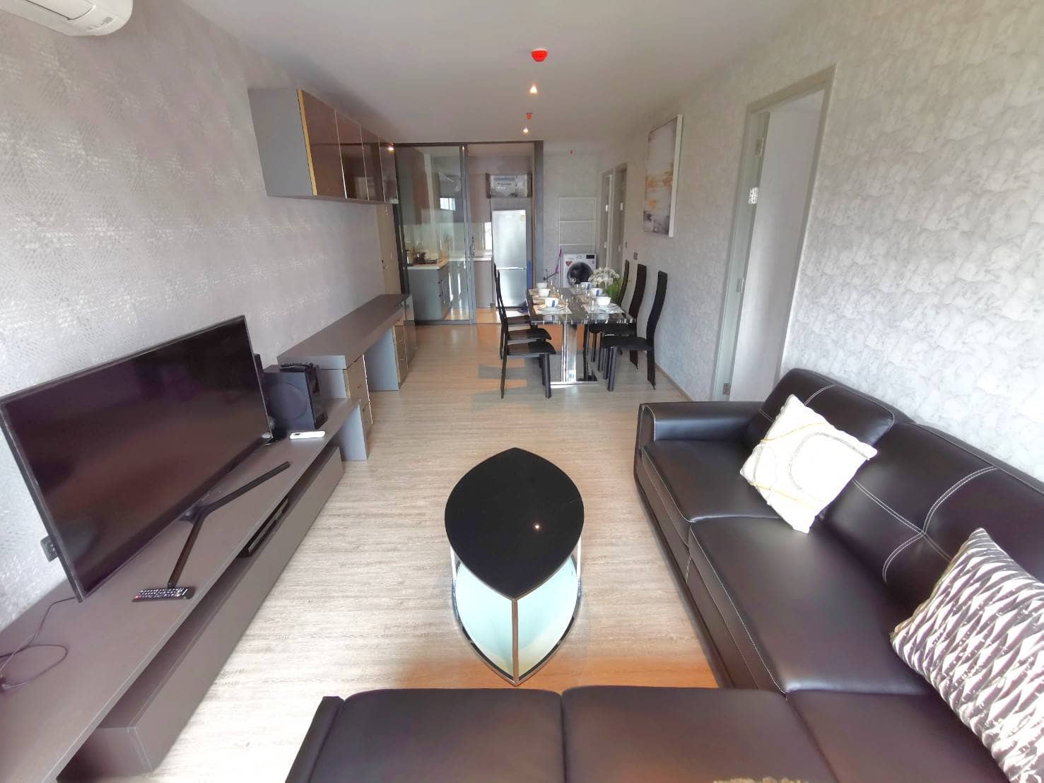 Rhythm Ekkamai, living room published on the PropertyScout card