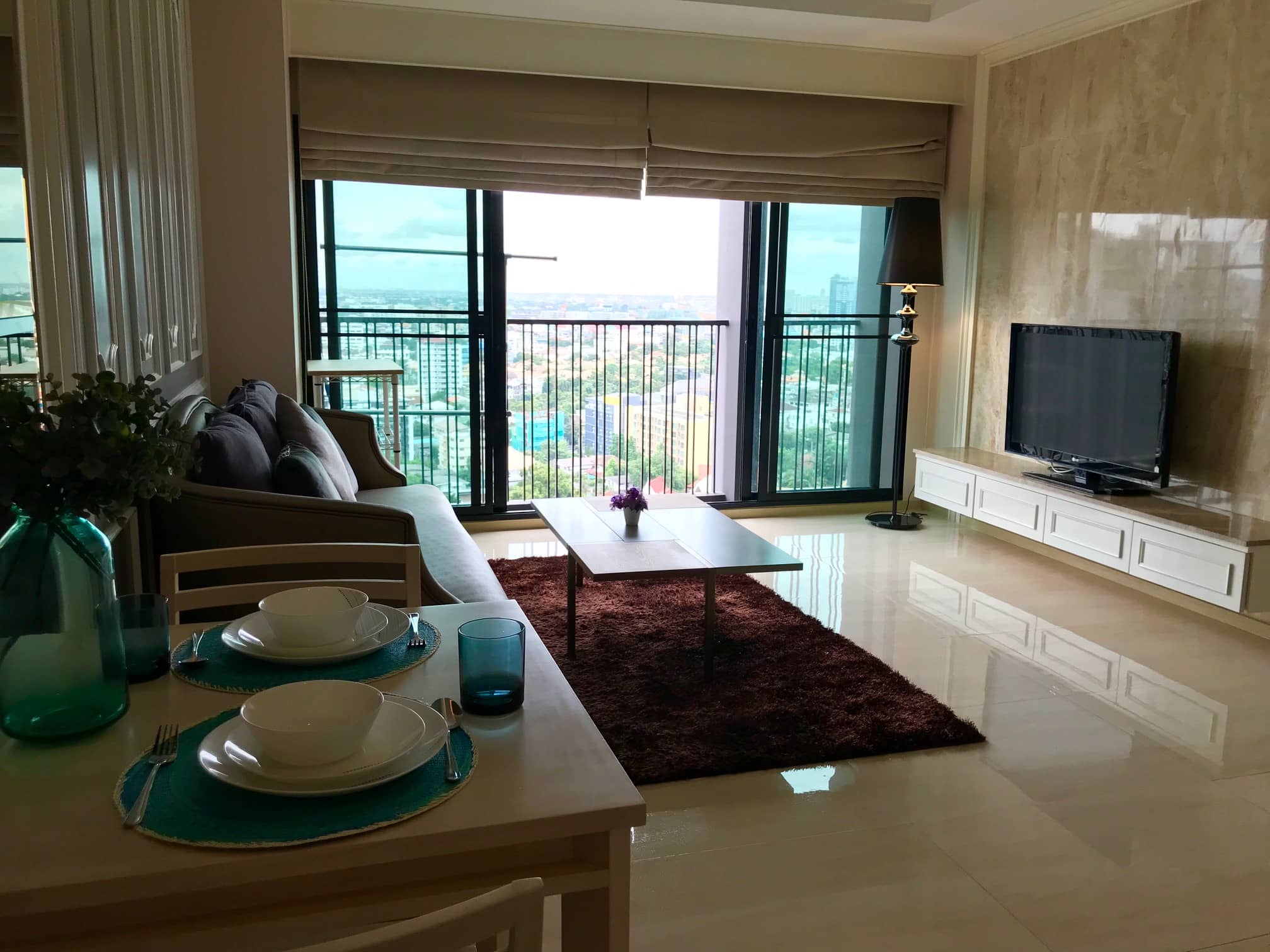 Noble Reveal Ekamai, living room published on the PropertyScout card