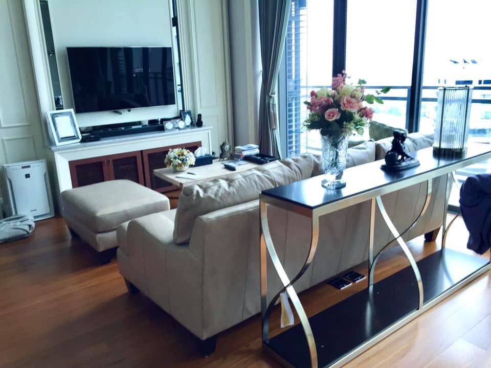 Bright Sukhumvit 24, unit published on the PropertyScout card