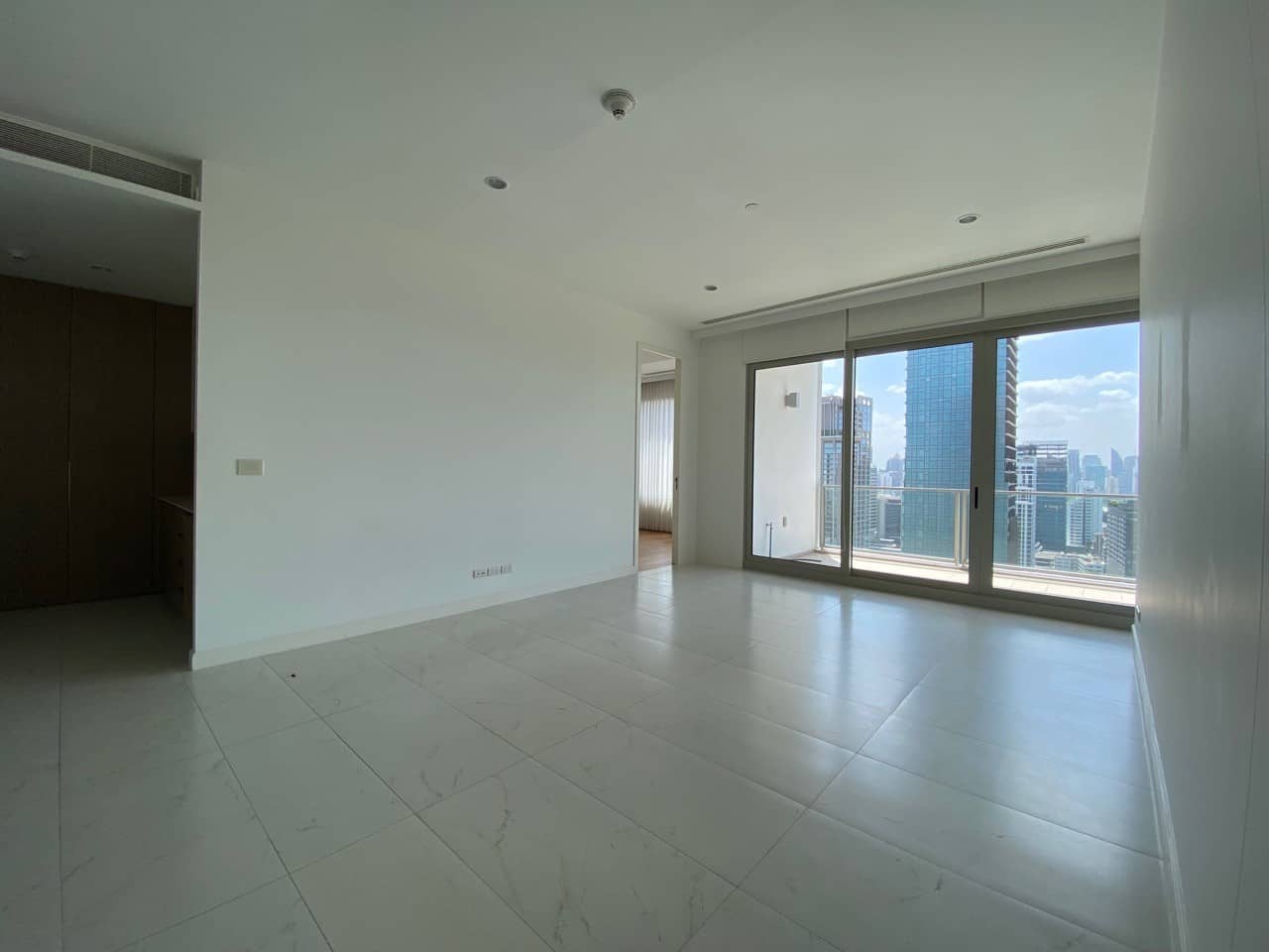 The Rajdamri, living room published on the PropertyScout card