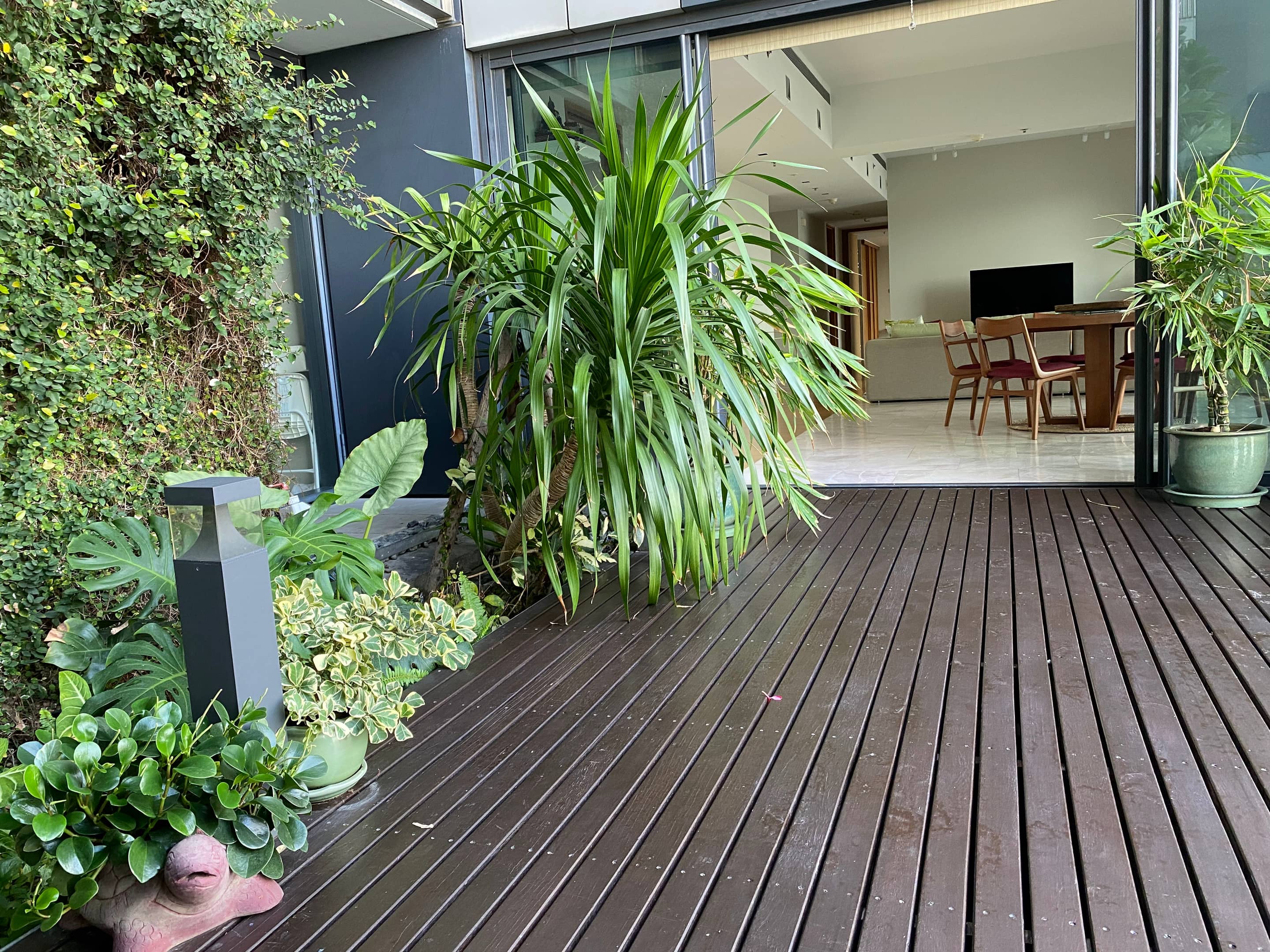 The Met Sathorn, balcony published on the PropertyScout card