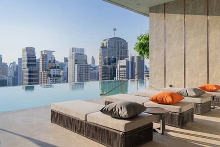 KRAAM Sukhumvit 26: pool terrace
