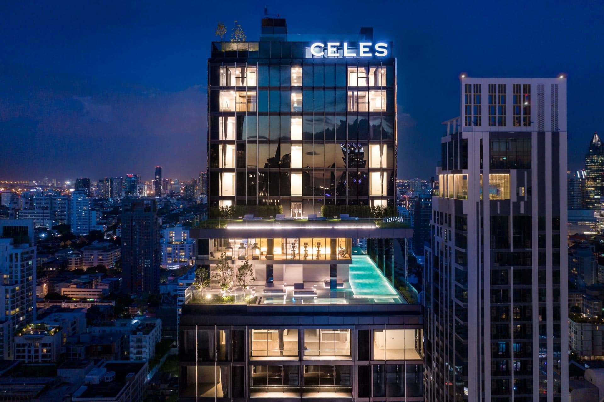 Celes Asoke: sky pool and tower