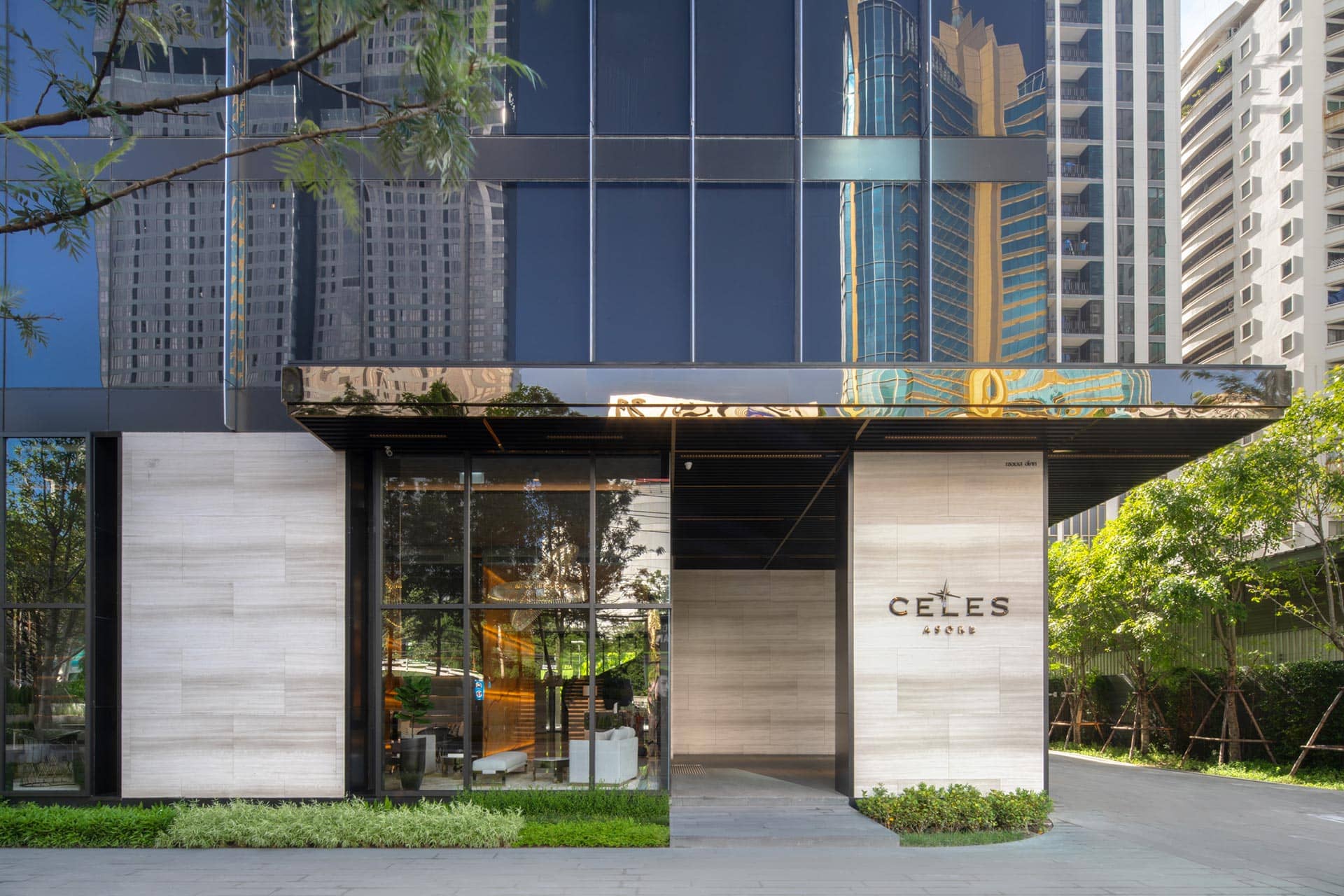 Celes Asoke: building exterior
