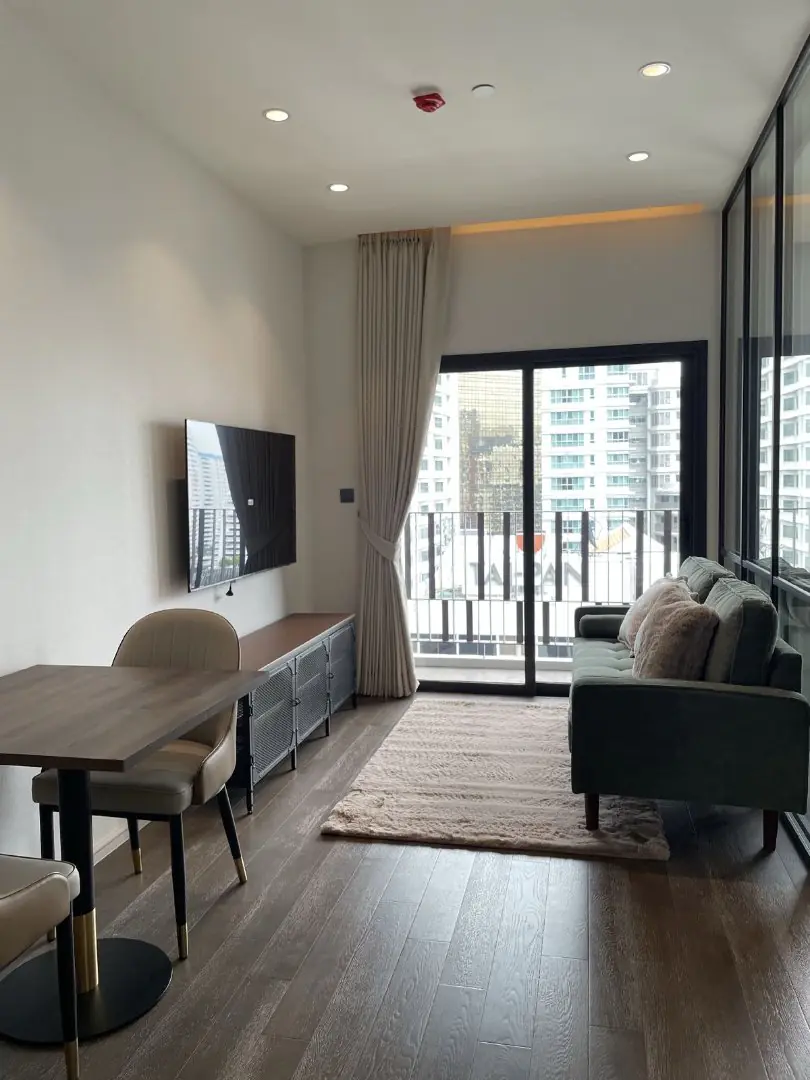 Muniq Langsuan: unit, view 6