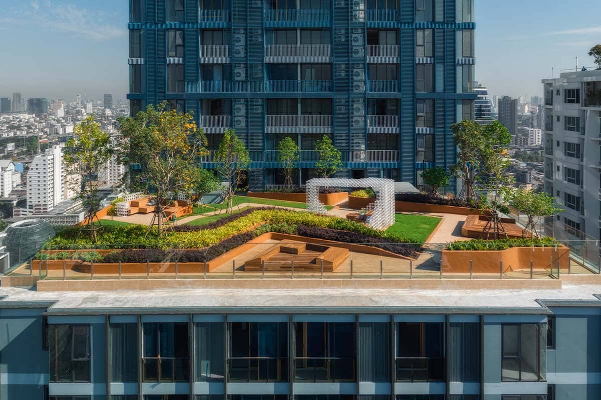 XT Phayathai rooftop garden with planters and trees