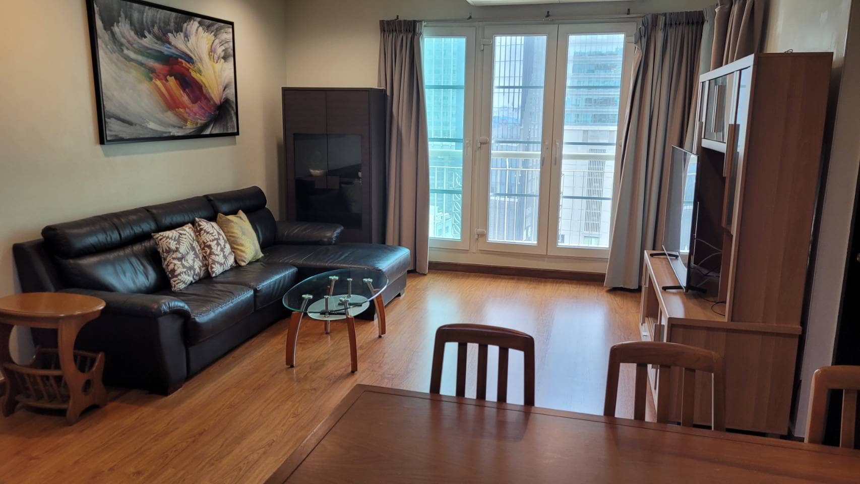 Citi Smart Sukhumvit 18, living room published on the PropertyScout card
