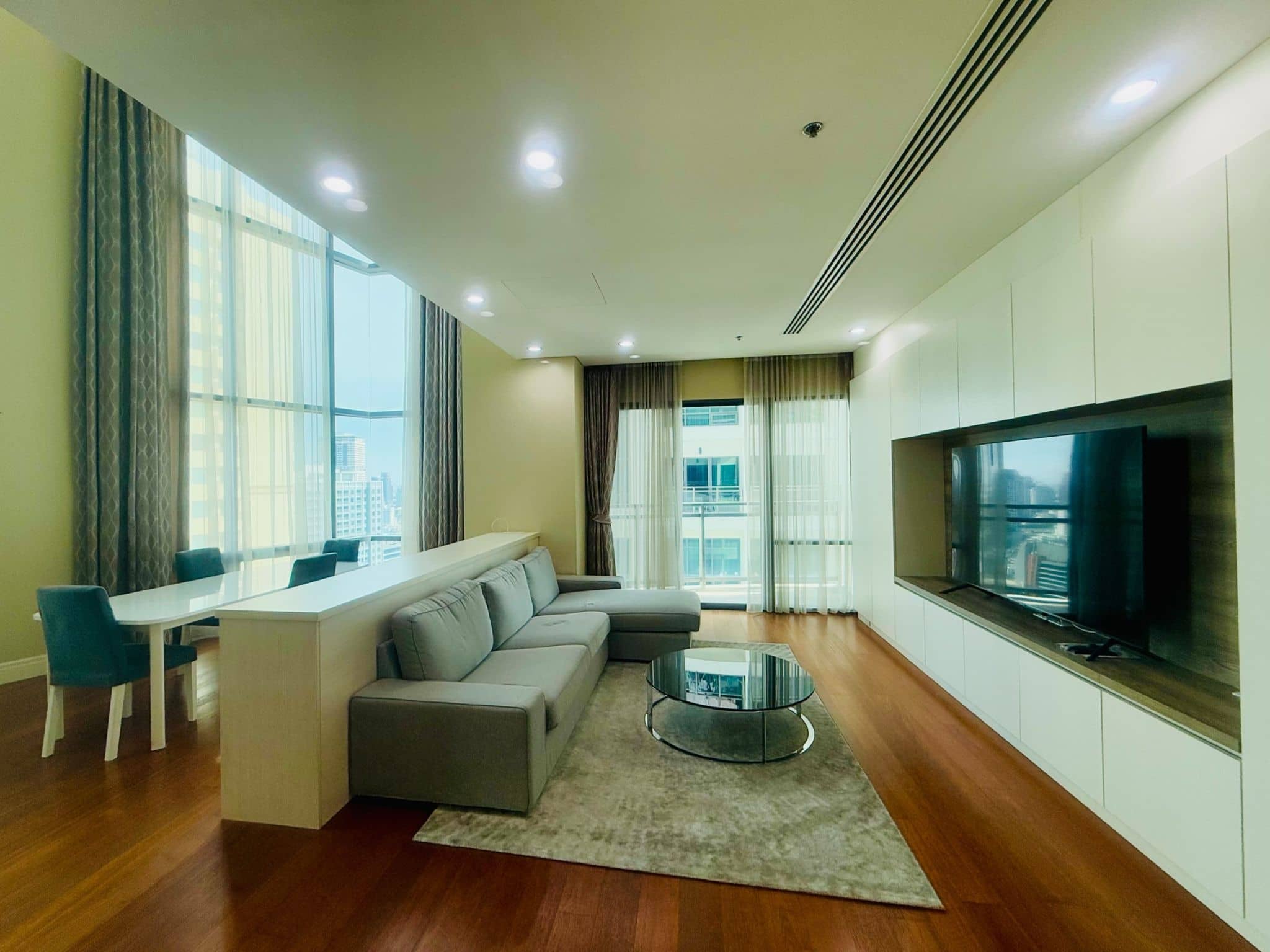 Bright Sukhumvit 24, unit published on the PropertyScout card