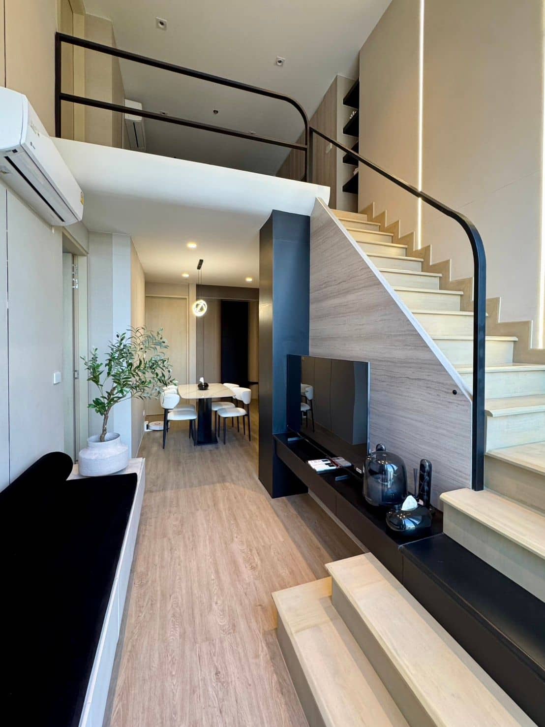 Noble State 39, unit published on the PropertyScout card