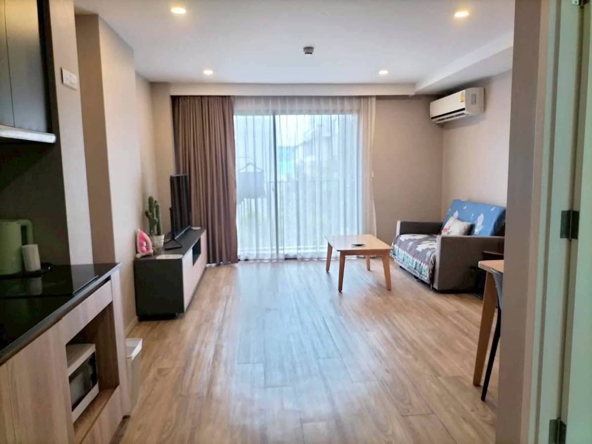 Blossom Condo @ Sathorn-Charoenrat, living room published on the PropertyScout card