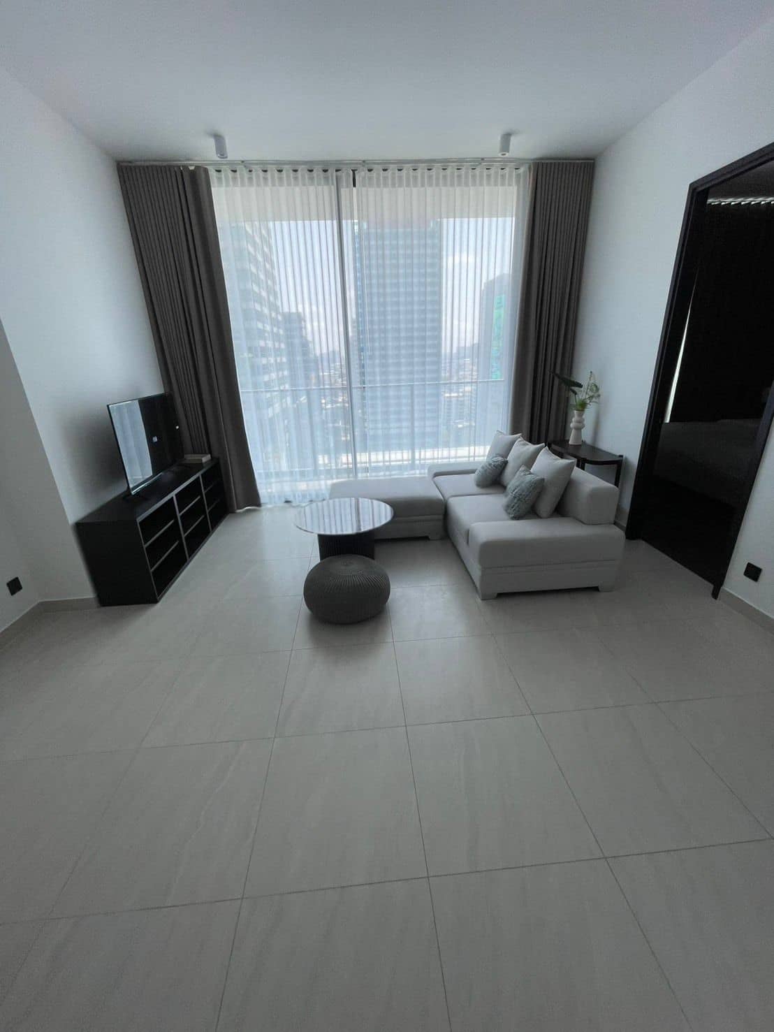 Tait Sathorn 12: living room, view 2
