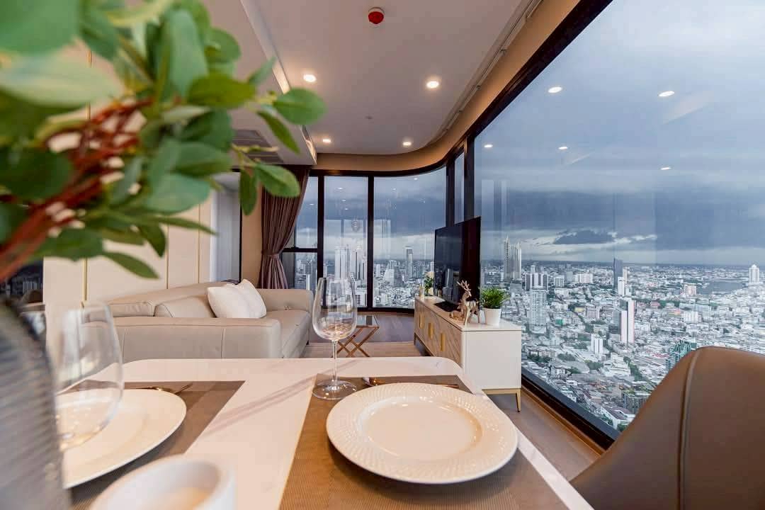 Ashton Chula Silom, living room published with the listing